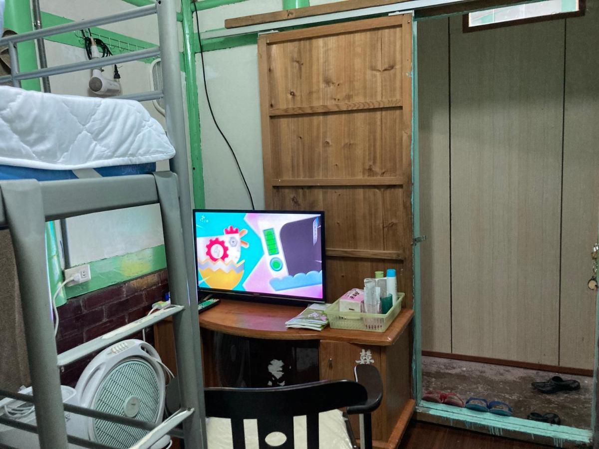 老老街 誠君民宿 Fenchihu Ngoại thất bức ảnh