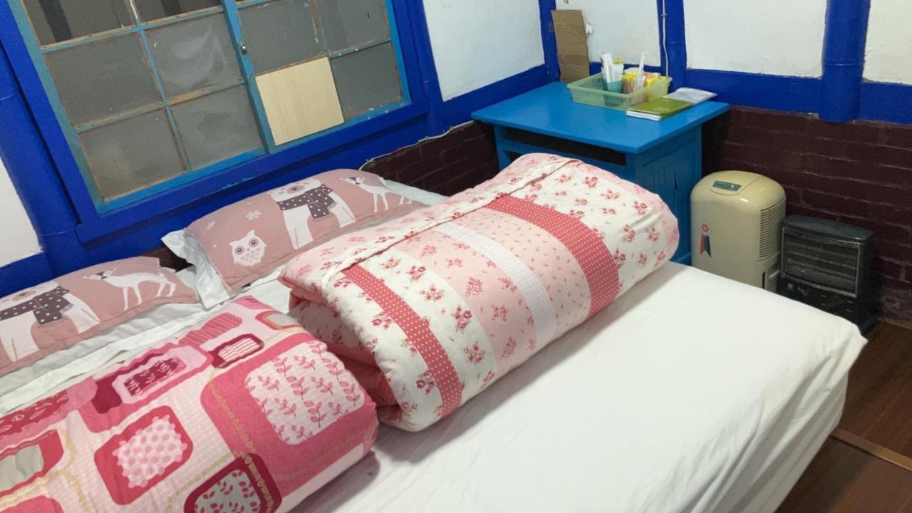 老老街 誠君民宿 Fenchihu Ngoại thất bức ảnh